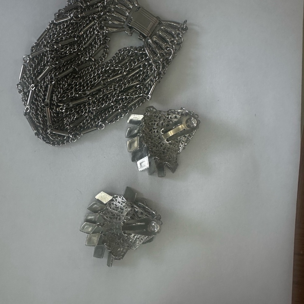 Silver Necklace Bracelet Clip Earring Set - Picture 5 of 5